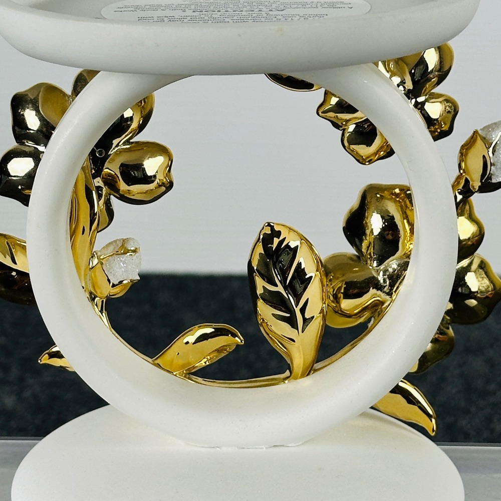 Bath & Body Works Gold Floral 3-Wick Candle Holder White Flower Pedestal Stand - Picture 5 of 8